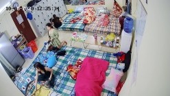 监控偷拍缅北电信诈骗公司女员工集体大通铺睡觉 ️有业绩才能回家 截图4