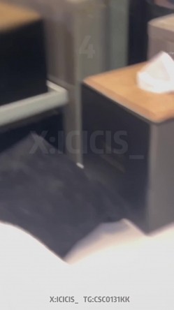 约啪大神【ICICIS】最新约炮多位 顶美女大 户外车震 办公室草逼 情趣黑丝 各种啪啪 截图13
