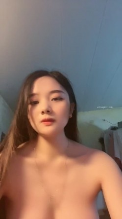 女神！！我还以为是杨幂下海了~【菲杉】，实在太像，奶子是真极品，粉红小穴，直接秒射，强烈推荐！ 截图2