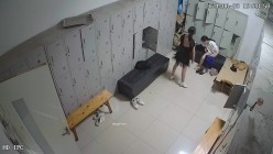 舞蹈班《监控破解》偷拍多位美女学员后台换衣服 截图3