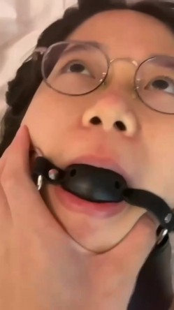 泄密流出 反差婊重庆黔江宠物店员工李忻敏私底下是个骚逼爱好当M 截图3