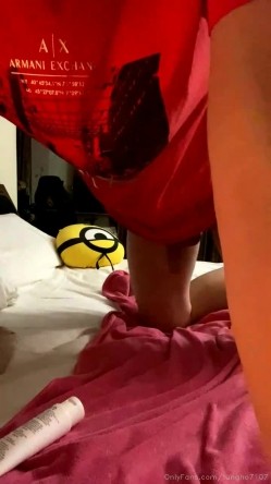 泡良大神性爱救火队「偷妳Tony」OF日常约炮露脸私拍 众多良家学生模特网红拜倒在炮王牛仔裤下 截图11