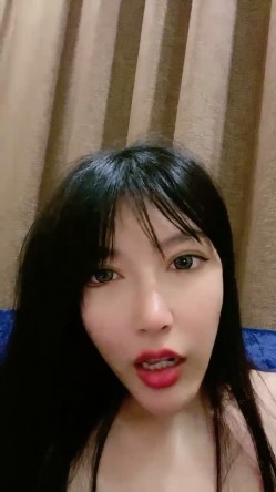 【七囍少女】颜值不错美少女对着镜头揉动自己的蝴蝶逼 言语放浪好风骚哦 截图7