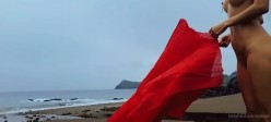 淫妻熟妇『Yseyo』奶大臀肥腰细 和大屌黑超群交淫乱 野外街道车震各种乱操 截图1