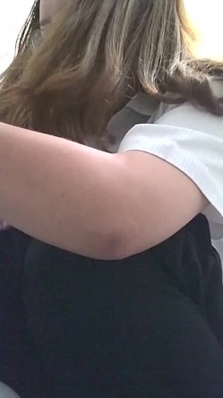 TP大神（野狼）商场女厕偷拍多位漂亮的美女 截图4