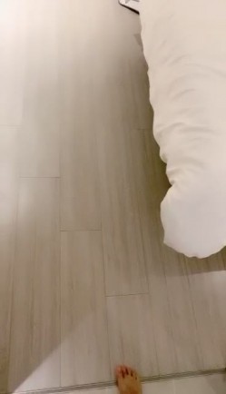 【喝尿母狗】听话的女奴把自己的闺蜜贡献给自己的主人 闺蜜被男主啪啪了 截图3