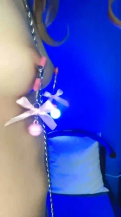 秒杀！网红女神!【小雨有点热】 尤物~裸舞~秒硬！包射！爽 截图12