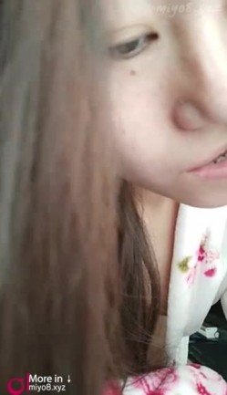 居家已婚熟女,老公不在家,寂寞开直播聊臊,这大黑b感觉什么都能吞 截图13