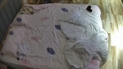 情趣酒店  新入住的中年夫妻 两人还玩上了暴力扯丝袜的戏码 好好的丝袜撕个洞 再狠狠的操进去 截图8