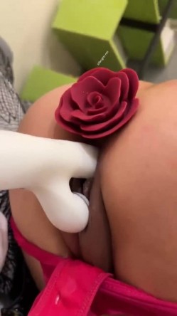 推特调教大神『Master』最新重度调教私拍 性虐+内射+多交+饲养众女奴 截图12