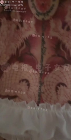 抖音极品反差网红『mo你别哭』1314高价视频第四弹，188cm巨乳模特 超高颜值符文战士 绝顶口活性爱啪啪 截图1
