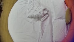情趣台  一个地中海油腻大叔都能约到不错的少妇去酒店 看样子也是饥渴不少时间了 连打几炮 截图1