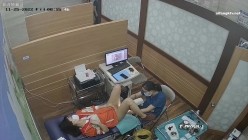 《妇产科监控破解》多位美女少妇张开大腿让医生又抠又摸检查阴道 截图14