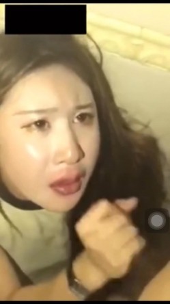 疑似微博热门女孩KTV被轮啪事件不雅视频完整版流出 KTV醉酒被轮操屁眼外翻 高清720P完整版 截图14