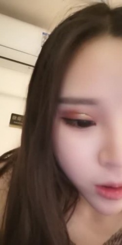露脸才是王道，娇喘小婊妹性爱前的预热，摸奶子漏逼口交大鸡巴，被小哥哥多姿势爆草，射在小嘴里表情好骚 截图10