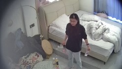酒店偷拍连续3天入住的年轻情侣古灵精怪的双马尾可爱甜妹被男友不分日夜操了几次 截图4