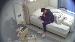 酒店偷拍连续3天入住的年轻情侣古灵精怪的双马尾可爱甜妹被男友不分日夜操了几次 截图9