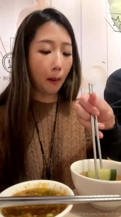 台湾泡良大神性爱救火队「xinyimark」OF日常约炮露脸私拍 众多良家学生模特网红拜倒在炮王牛仔裤下 截图8