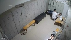 舞蹈班《监控破解》偷拍多位美女学员后台换衣服 截图7