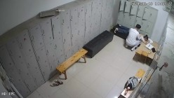 舞蹈班《监控破解》偷拍多位美女学员后台换衣服 截图11