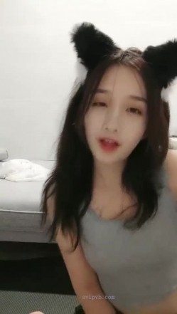 极品高颜冷艳御姐，反差小妈感女主播「金刚护撸娃」「小奶猫」激情淫语撩骚，和姐妹下海大秀，互舔互口假鸡巴互插 截图7
