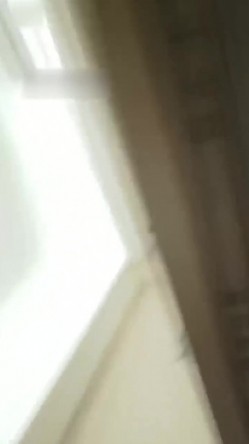 【SM调教系列】极品空姐调教男奴，飞了一天的骚臭黑丝脚用狗奴的舌头放松，真是解压 截图13