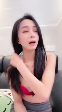 ️御姐女神【水多叫的响】天生炮架子 带闺蜜下海大屌后入 啪啪口爆内射喷水 爆浆反差 截图3