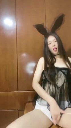 【学妹很纯】绝美女神 模特身材 万人场，明星脸小仙女，做爱投入欲仙欲死 截图1