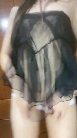 【学妹很纯】绝美女神 模特身材 万人场，明星脸小仙女，做爱投入欲仙欲死 截图2