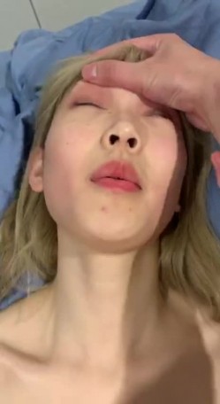 《云盘泄密》大二学妹和富二代男友之间的私密被渣男分手后曝光 截图13