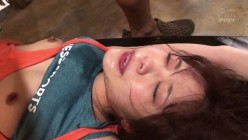 IPX-721 最強格闘家エマにカラダが小さくなる秘薬を飲ませ最弱ロリっ子にし犯しまくった 立場 截图6
