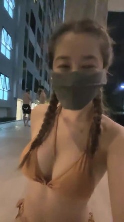 重磅，火爆健身尤物，【健身桃桃】，高端场会牛郎嗑药操喷，欲望得到了充分释放，水不停，被操的高潮好多次 截图12