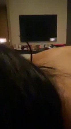 大神金三角叫高端外援美女，脸蛋身材了得，简短英语交流，这妞骑乘功夫很熘呀，坐得大神好爽劲！ 截图13