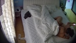 酒店偷拍 胸毛哥有点东西 带韵味少妇解锁了一个很少见的姿势 少妇玩得很嗨哟 学一下 截图6
