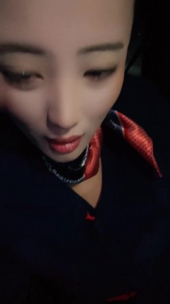 【小鱼糕冷】巨乳空姐~! 机场直播~跳蛋自慰~与肥猪男啪啪 截图11