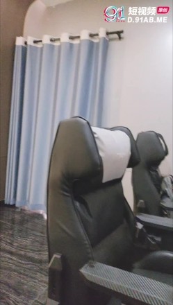 【超顶 ️绿帽大神】91小懒猫 调教母狗校花女友甄选 珍珠骚丁露出取外卖 开肛调教 网吧露出 3P激战极品M属性女友 截图1