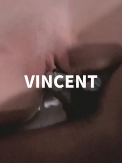 顶级绿帽淫妻大神【vincentxxbb】淫乱群P小娇妻，直击顶级淫乱现场！超淫乱对白，相当震撼 截图13