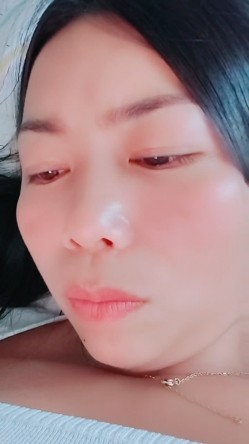 【农村骚娘们儿】贵在真实农村超骚御姐户外露出真空跳蛋自慰掰穴展示跳蛋震穴超级带劲 截图2