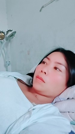 【农村骚娘们儿】贵在真实农村超骚御姐户外露出真空跳蛋自慰掰穴展示跳蛋震穴超级带劲 截图4