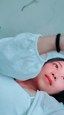 【农村骚娘们儿】贵在真实农村超骚御姐户外露出真空跳蛋自慰掰穴展示跳蛋震穴超级带劲 截图12