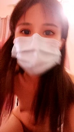 大二9分颜值女神！放假下海收费房！漂亮大眼睛甜美，细腰美臀脱下内裤，多毛骚穴翘起屁股，摆弄各种姿势 截图12
