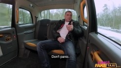 FemaleFakeTaxi.26.06.04.Belle.Ohara.XXX.1080p.MP4-WRB[XC] 截图4