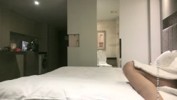 探花朗李寻欢_第二场制服装美女外围，撅屁股口交，啪啪干完休息下，镜头前草嘴床边继续干 截图2