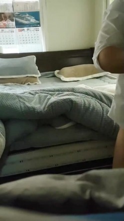 超刺激的朝鲜族少妇偷情自拍 ️尝试各种姿势男的女的都爽到哇哇乱叫最后再一声声西八声中内射 截图1