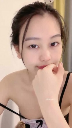 重磅~【露儿妹妹】校花级绿播下海~学生装透明蕾丝~撸翻天~！~清纯乖巧，粉嘟嘟，挺良心的一个主播 截图13