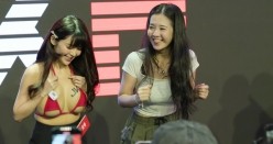 台北国际成人展真实现场 旋转女优抖奶热舞 截图8