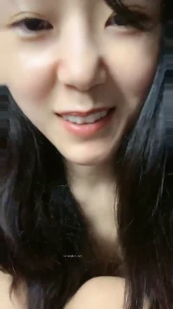 主打的就是一个真实感，【极品御姐】【软软的奶糕】合集，贤淑良家小姐姐，独居日常，洗澡撒尿自慰，全方位展示 截图12