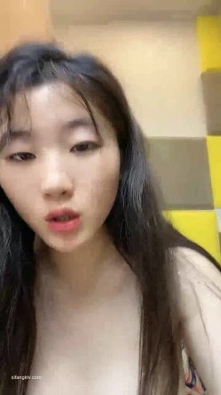 新人下海！湖南妹子！【周小童】奶子大~屁股大~尺度大！ 截图10