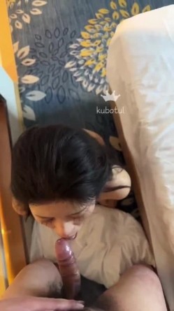 约炮大神『Kubotu』大学女教师给我深喉，新调教开发的骚母狗 口爆吞精 女上骑乘 无套内射 截图11