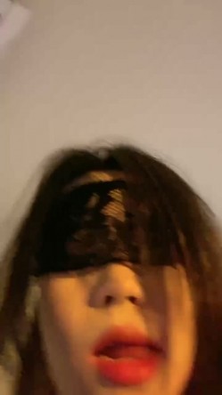 极品淫荡小骚货！大奶黑丝美臀！怼在镜头前骑乘位，上下套弄超诱惑，插得骚穴淫水直流 截图11